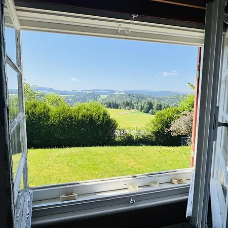Stieler Haeusle - Mit Garten Und Weitblick Prázdninový dům *